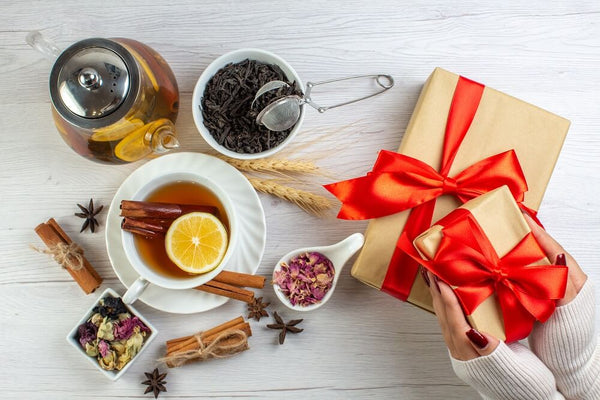 Top 4 Unusual Gifts For Tea Lovers That They Will Love